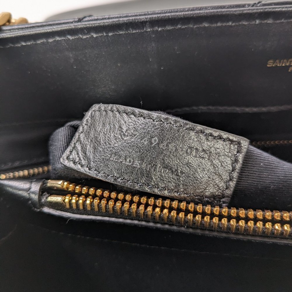 Saint Laurent Medium Loulou Shoulder Bag Black GHW - Picture 8 of 9